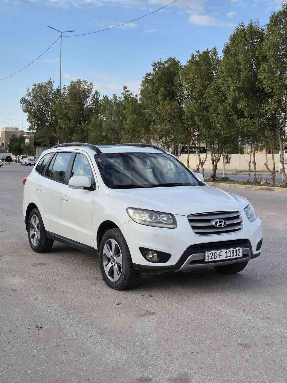 السلام عليكم سنتافي موديل2012 رقم نجف دولي السيارة بيهة باب صبغ فقط وبيها باردات بصيطة مكينة وكير مكفولات حدادية جاهزة تبريد السيارة شغال ثلج للبيع فقط سعرها 138 وبيها مجال للشراي للاستفسار *********** مكاني نجف
