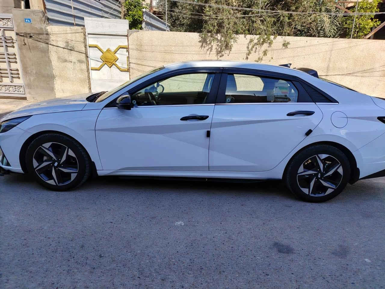 هيونداي النترا 2022
خليجي (مو صينية)
السيارة على وضع الشركة
مكفولة كفالة عامة
مكفولة من الصبغ والضربة والتبديل
الممشى 180 ألف
السيارة باسمي
تحويل ثاني يوم
المكان: بغداد
للاستفسار: ***********
🔴 السعر 💵 علق يوصلك السعر 📮
#هيونداي #النترا #النترا_2022 #سيارات_العراق #Iraq_cars_kd
