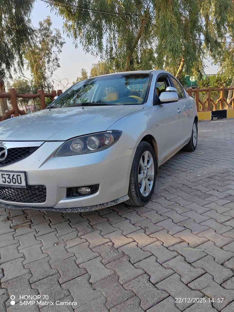 مازدا موديل 2008 
محرك 2000 كير عادي 5 + R ، سيارة عملية ومناسبة للاستخدام اليومي والسفر.

الحالة العامة ممتازة ولله الحمد، السيارة نظيفة من الداخل والخارج والداخلية بحالة جيدة جدًا بدون تمزقات أو استهلاك زائد. الصدر جديد والشاصي والمحرك والكير بحالة ممتازة ويعملون بشكل سلس. ماشية 122 الف 

المواصفات:
محرك 4 سلندر اقتصادي في الوقود
كير عادي 5 نمر + R  ناعم 
ثبات ممتاز على الطريق
مناسبة للاستخدام الشخصي أو العائلي

السعر المطلوب: 69 $
السعر قابل للتفاوض البسيط للجاد فقط.

السيارة جاهزة
ومن يبحث عن سيارة نظيفة بسعر مناسب
للتواصل عبرا الهاتف 
***********
افكر بالمراوس كوري ياباني امريكي
