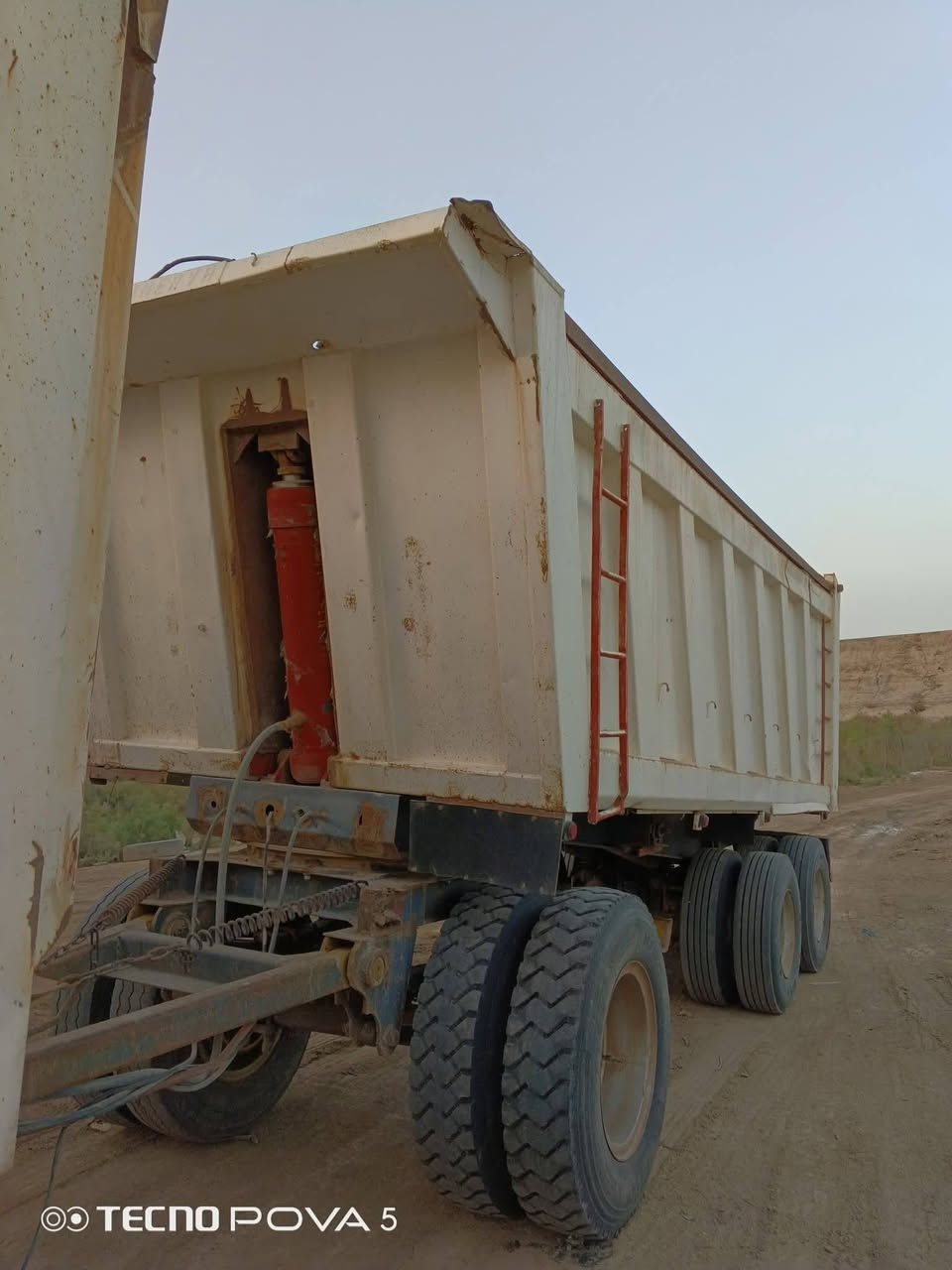 للبيع دناكير 14 شاصي 16 ذرعه 25 
***********

