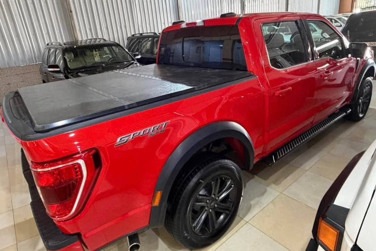 فؤرد f150 موديل 2023 مواسةفاتXLT sport سةيارةكة فوول مواسةفاتة پانوراما شاشة گةورة گير لة حةردي V6 گيرو مةكينة بةشةرت ٣ شويني تةحديلة 151000km رقم تلفون *********** أربيل, العراق

