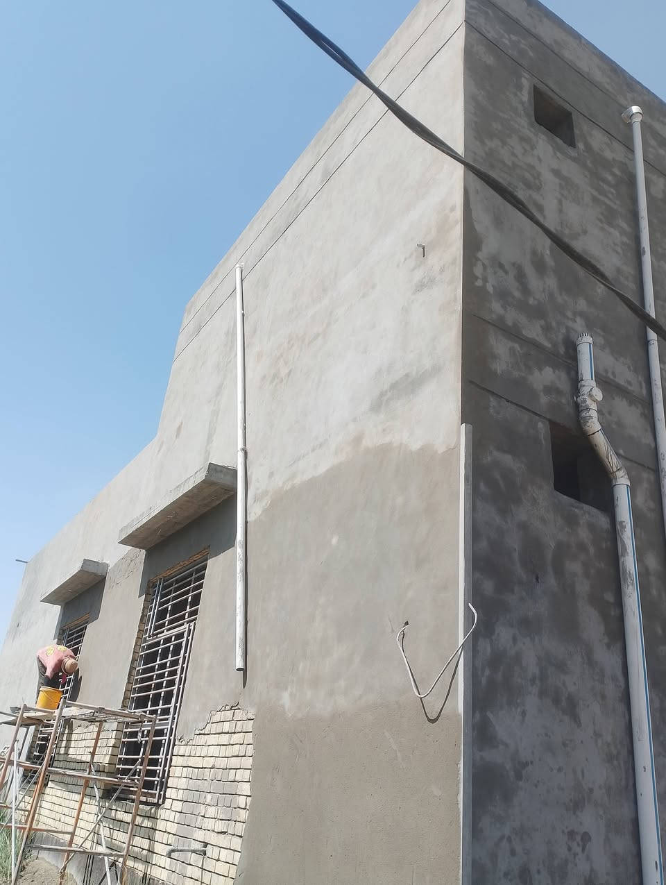 خلفه متفرغ حاليا لبخ سمنت ناعم خشن تصفير مساطر نثر شقل درجه اولى ***********
