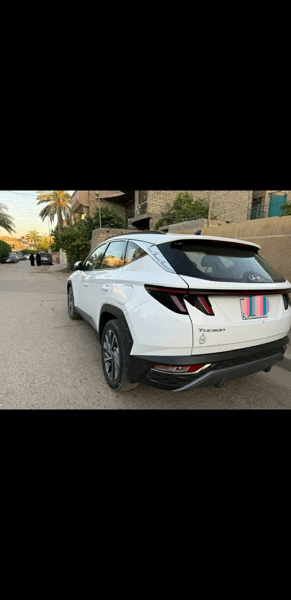 السلام عليكم
توسان ٢٠٢٢ خليجي ابيض
ماشي  ٩١ الف
بغداد بأسمي
بصمة تشغيل 
كشنات كهرباء 
قطعتين تبريد
سايد بريك بصمة 
شحن واير ليس 
اشارة ترحيب 
لدات نهارية 
نظام نزول وصعود منحدرات 
السعر  ٢١٠ وبية مجال 
المكان  بغداد 
للأستفسار 
***********
