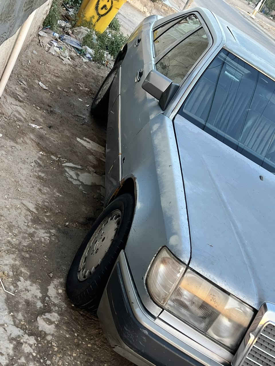 السلام عليكم مارسيدس دب 300 موديل 1991 مكينة وكير بطه 2500
رقم بغداد الاماني تحويل ثاني يوم 
مكفوله من الضربة كشنات كهرباء سلايت تبريد شغال 
مكان السيارة الناصريه 
هـ***********
