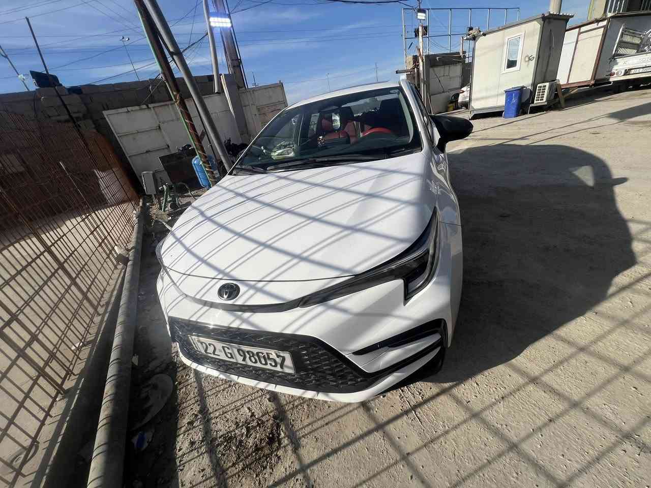 السلام عليكم موديل 2024فول للأخير  ماشيه 50 كفاله عامه *********** السياره بسمي
