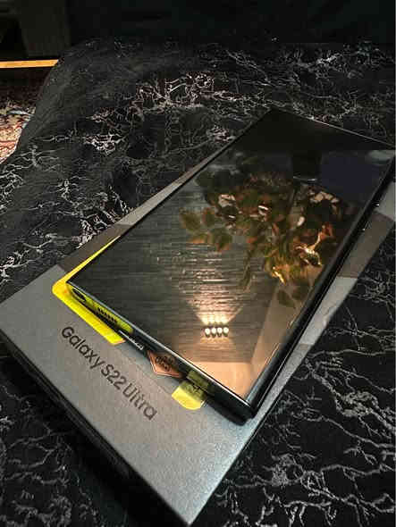 الترا 22 للبيع جديد زلغ مابي لوك ذاكرة 256 السعر 600 وبي مجال بغداد الشعب *********** بغداد
