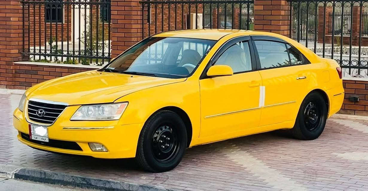 السعر 92 للاستفسار ***********  سوناتا مقدس موديل 2009  بيه جاملغ امبدل امامي السياره جديده وجاهزه ما بيه أي نقص مكينه 2400 وكير 5نمر مكفولات حداديه تخم تاير تبريد ثلج رقم كربلاء  مشروع وطني السنويه 2027 مصفره هيه وغرامات مكان السياره كربلاء
