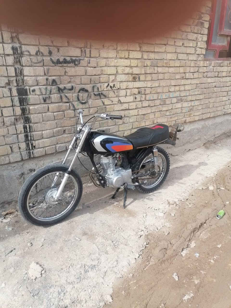 للبيع اصولي شاصي ١٦ تعمير ٢٥ مكاني نجف سعرها ٧٠٠ بيها مجال بدون واسطه


**إذا كنت صاحب هذا الإعلان وتريد حذفه لأي سبب، رجاءا أرسل رسالة إلى الدعم الفني**