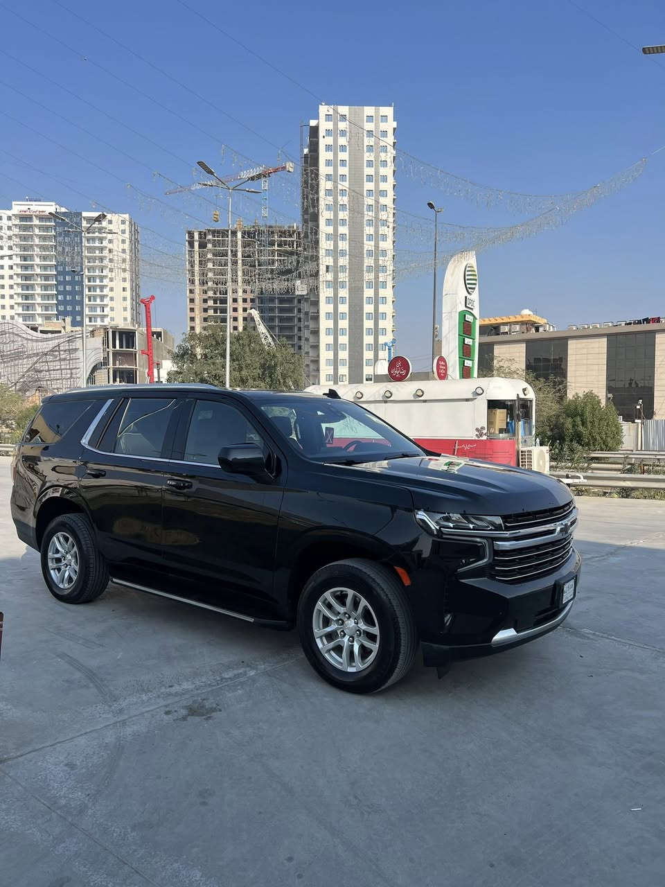 سلام عليكم حبايب للبيع تاهو LTموديل 2023ورد امريكي حادثها بابين جهت الصدر مبدلات ومصبوغات صور الحادث عل خاص موصفات كشنات جلد كشنات كهرباء كشنات الخلفيه منفصله رادر امامي جنطه كهرباء كيجات دجتل جنطه ذكيه معروفه موصفات الLT سياره بدون رقم سعر 398 وبيها مجال لاستفسار ‭ ‭٠٧٨٩ ١٨١ ٢٥٤٦‬
