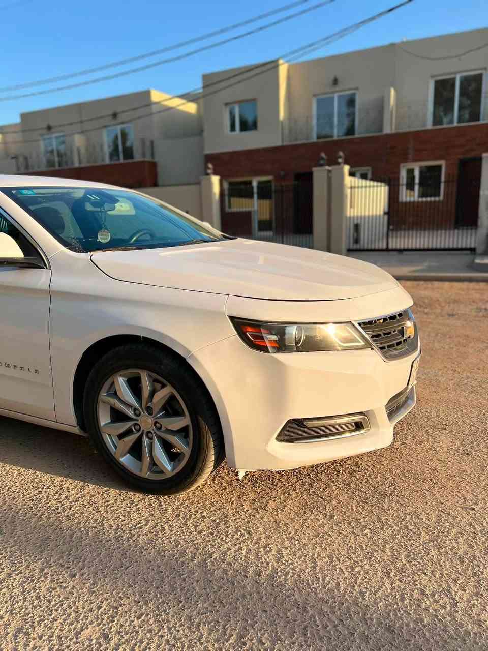 شوفرليت امبالا Lt موديل 18
محرك 2.5 .. 4 سلندر
وارد امريكي حادثها بدون ايرباگ

ماشية 126 الف ميل 
بصمة تشغل و4 بصمات ابواب
بصمة تشغيل عن بعد
شاشة وكاميرا خلفية 
تبريد قطعتين 
كشنات جلد

السيارة نظيفة وجاهزة حدادية 
راديتر تايرات لايت زينون مناقصها اي شي
بانزين عادي او محسن
صار ٤ سنوات عندي

🔴ملاحظة 
مبدل مكينة قبل شهرين ( نظيفة جداً وموجودة بالصور قبل شدها )

من غير الحادث مصبوغ جاملغ خلفي بسبب شخوط + مبدل باب السايق

السعر 107$
عنواني حلة - ابي غرق
رقمي : ‭
***********‬

