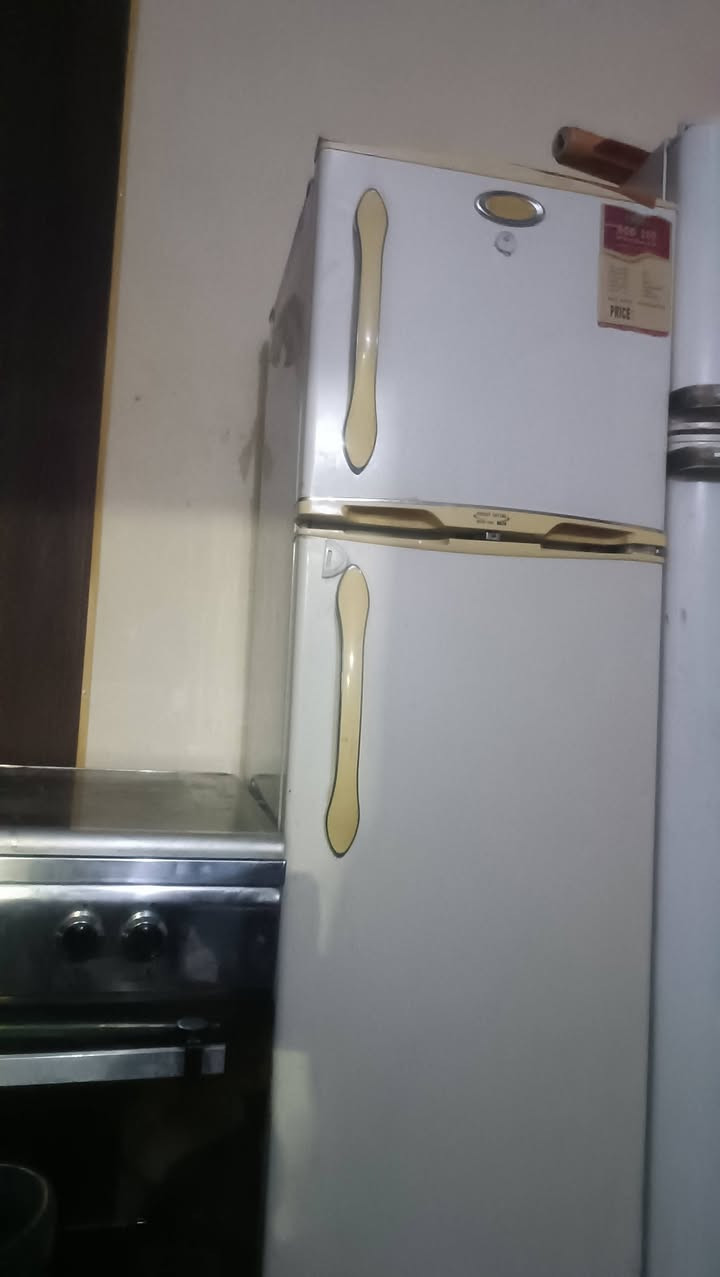 غراض للبيع مكان دوره اكو توصيل ***********
