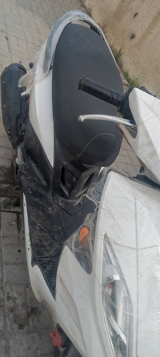 دراجه للبيع جي تي ار
دراجه للبيع جي تي ار 
مكينه 58تزويد دراجه حلوه ونضيفه
نوزل مو كابريتر
قفل مال جنطه ما ينطبك
والعداد طافي
800للبيع 
***********
