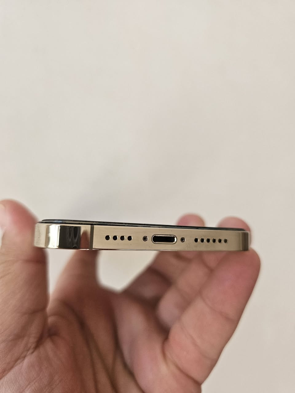 ايفون 12 برو ماكس
اذكره 256

بطاريتة 100 مبدله وكالة 

كله شغال وطبيعي مابي اي خلل 

سعره 275  

مكاني بابل المركز 

اتصال فقط 

***********
