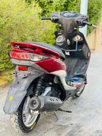 سكنس لد دراجه جديده لون مميز صارلها 4اشهر نازله من الرمبه نكره سلف بكل...