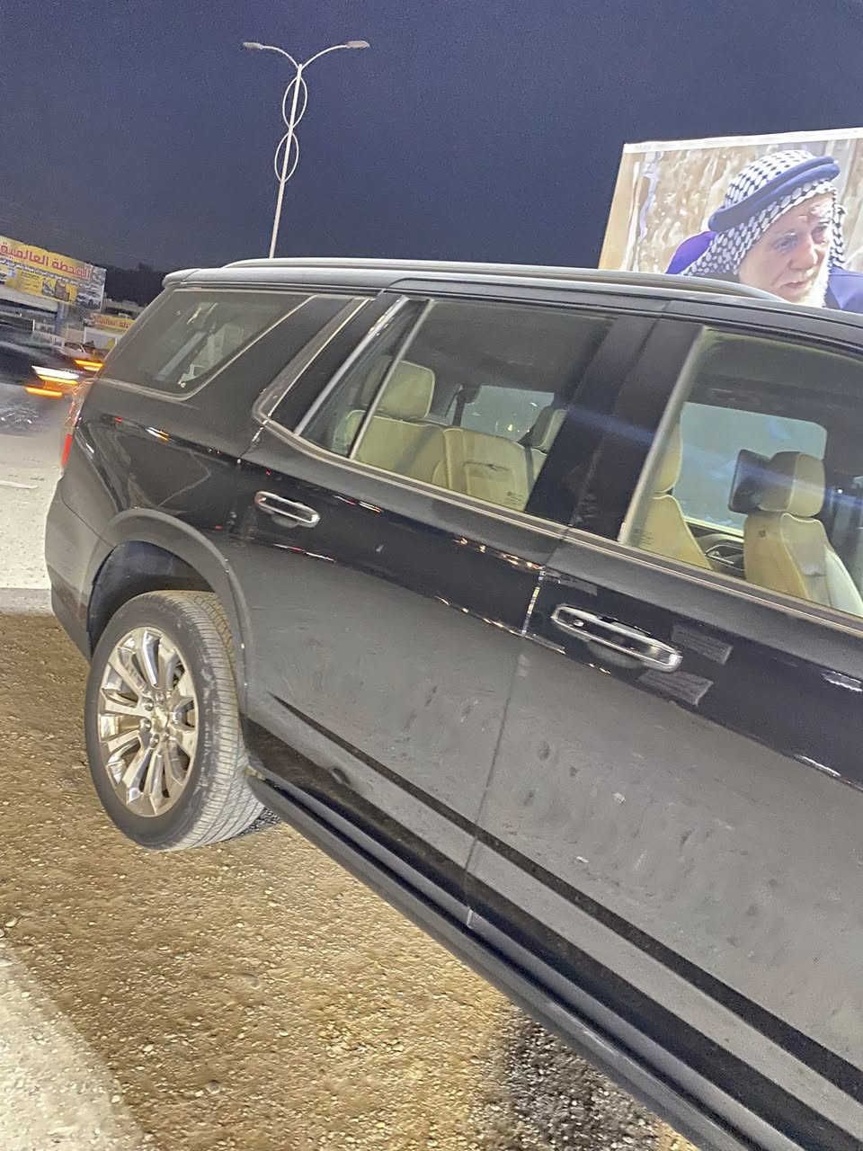 السلام عليكم
للبيع تاهو 2022 رقم بغداد انكيلزي بسمي تحويل ثاني يوم 

السياره كفاله عامه خليجي فئه ال بريمير 

فول مواصفات المكان بغداد الزعفرانيه 

الاستفسار *********** 

مكلف للنشر
