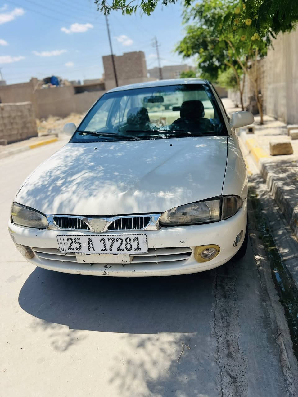 بروتون ويرا 2004 رقم كركوك سنوية جديدة لحد 2030 كوبون بانزين شرط التحويل  مكفوله من الغرامات هزة جديدة بعد ما ساقطة محرك مضبوط گير بي هاف مرات تبريد ثلج بيها قطعتين ابيعها حزام السعر 38 وبي مجال بسيط 
ابيع تحويل ما انطي وكالة.
مكان السياره الحويجه 

رقم تلفون ***********
