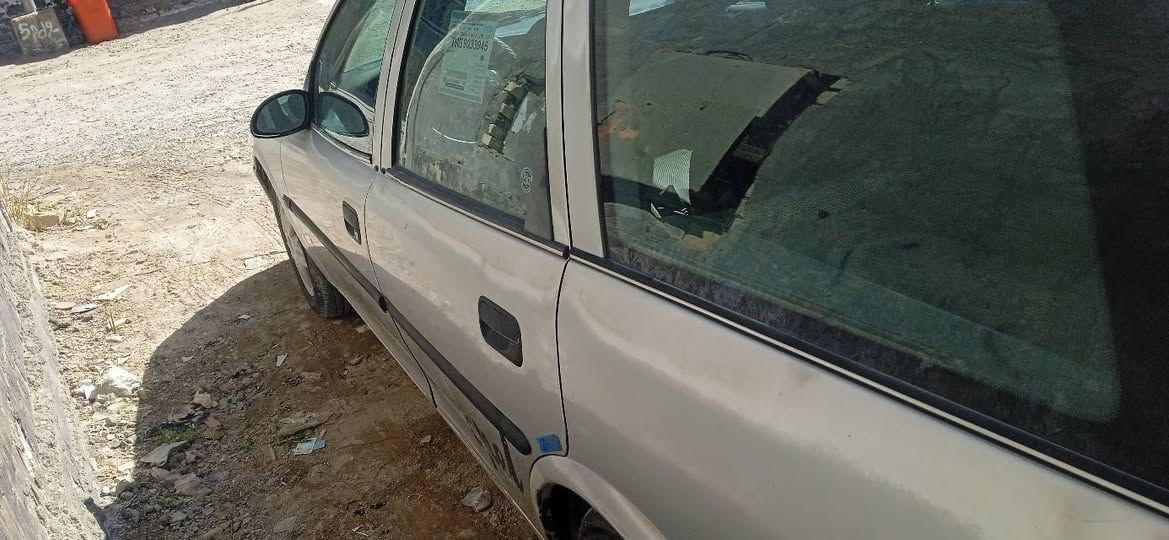 سلام وعليكم اوبل فكترا استيشن موديل 1999 تبريد محرك الفين مفتوح صدر كير تخم تاير ويل كب جديد محرك بي نضوح بس شغاله وتمشي وتراي يخبل سياره بلاديه لاصبغ ولا ضربه عارضها 45 وبيها مجال رقمي *********** ابوعائشه سياره بغداد
