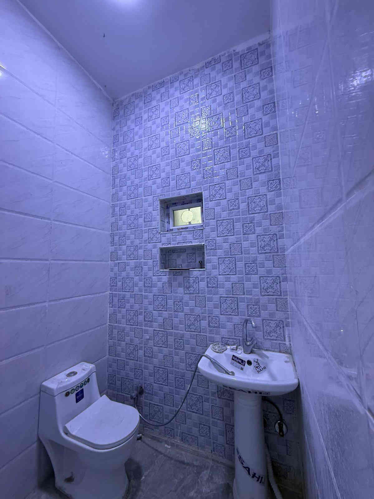 السلام عليكم 
من شركة الجود للوساطه العقارية
دور زراعي سند 25 قرار محكمة للبيع بمساحات 90 متر 
📍الموقع : الدورة / الرواد-مقابل شارع 60 - مجاور كلية الهادي
-📌يحتوي على مدخل او مدخلين
-📌يحتوي على 3 غرف نوم
-📌مطبخ مفتوح على الحولي
-📌خدمات 2 🚿🛁
-📌استقبال
🛑خدمات كاملة 100‎%‎
🛑الموقع وسط دور الطابو
🛑يصلح استثمار ايضاً
للاستفسار تواصل عبى الدايركت✉️
 او الاتصال على ***********📞
او مراسلة على واتساب 
📥***********
