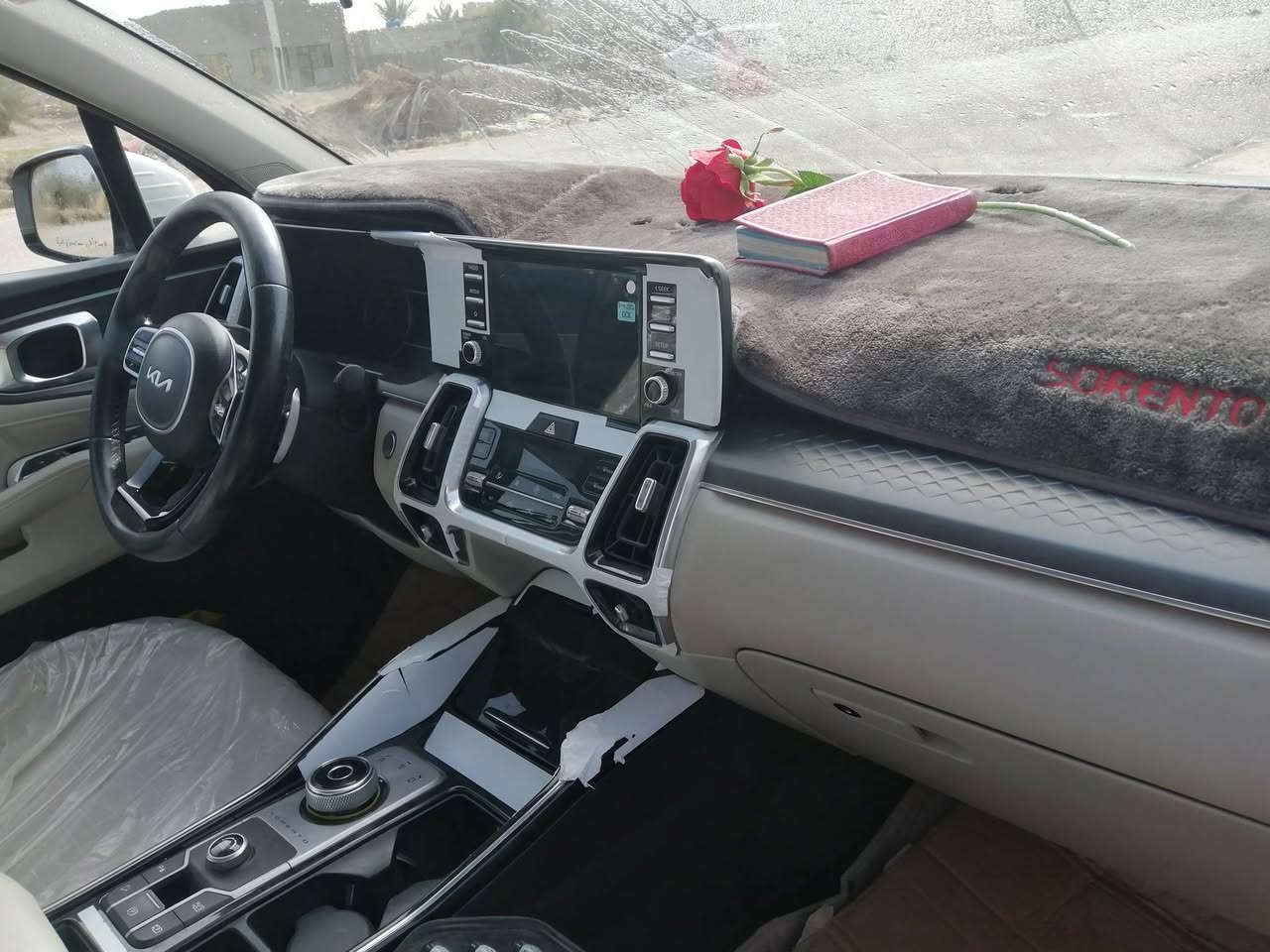 السلام عليكم
سورنتو ٢٠٢٢ قادسية باسمي هزه جديدة وأرقام دولي

مكفوله جاهزه اي نقص مابيه بصمه 
***********

عارضه  ٢٧٨ 

١-  ٦ سلندر

٢-كير ماوس

٣- مخارج اواكس  و YSB

٤- اربع كشنات كهرباء والجنطه كهرباء 

٥-  ثلاثة  قطع تبريد

٦- حساسات امامي خلفي

 ٧-نضام نزول منحدرات

٨- نضام اتو هولد

٩- سايد بريك بصمه

١٠ - انظمة سبور وعادي واقتصادي

١١- كامره خلفيه
