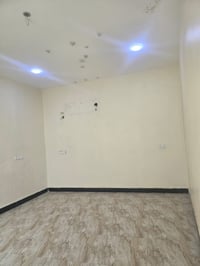 مشتمل • ١٢٠م • المفرق