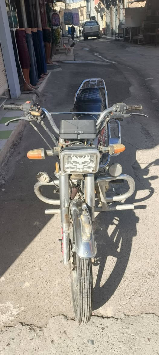 ماطور ايراني سلف للبيع الماطور نضيف السعر 350 الف موقع الحمدانية رقم موبايل ‏‏‪***********‬‏
