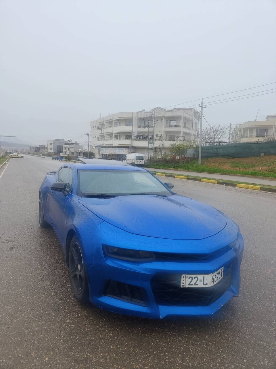 شوفرلیت کامارو 2017 
محرک اربع سلندر 20 توربو
بولند صبغ بدون دواخل 
مکان سیارە زاخو 
سعر 110 ورقە و مجال 
***********
