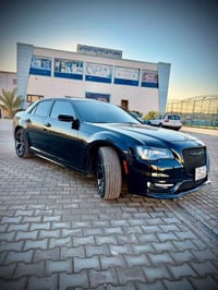 كرايسلر 300 • V6 3.6 • ٧٨٠٠٠ كم