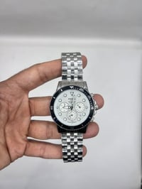 فوسيل • قفل فراشة • عقارب ارقام لومينوس