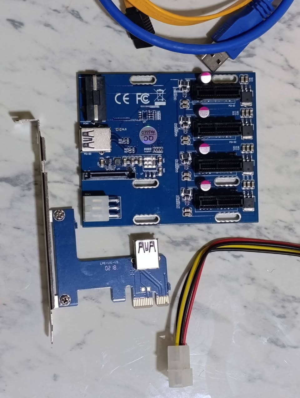 هب سويج PCIe
سعره 25 الف دينار غير مستخدم 
خاص او عالواتس 
***********
