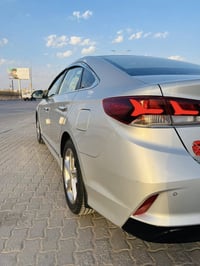 البيع سوناتا فول مواصفات كوري مكينه 2000 بانزين كفاله من الصبغ والتبدي...