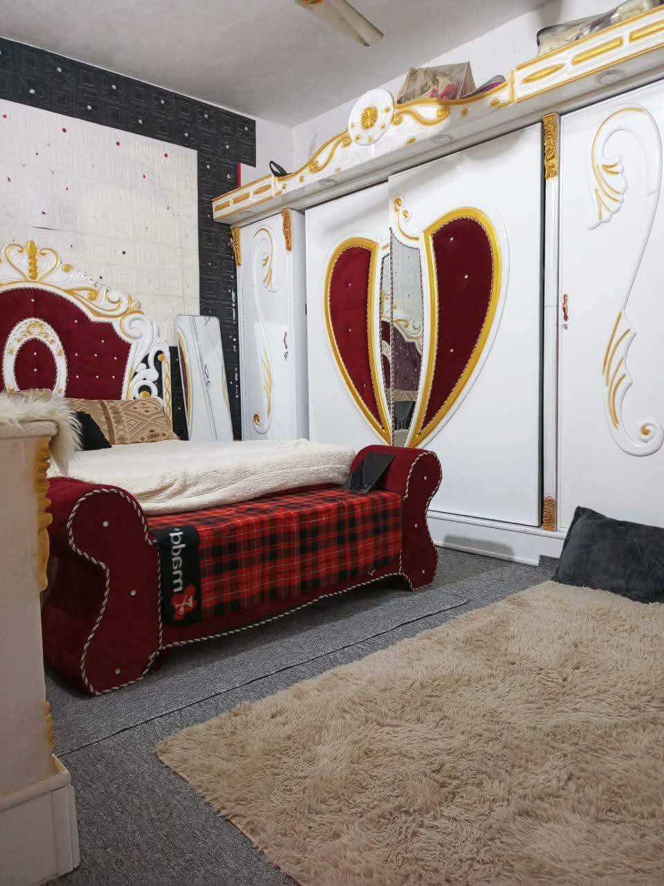 بيع مستعجل🔥🔥
السلام عليكم بيت للبيع 100م  منطقة 58 طابق واحد  
بناء طابوك  السقف عكاده  الأرضية كاشي 👇👇
يحتوي على غرفه وصاله  ومطبخ وصحيات واستقبال  
 طابو صرف سند اصولي  👉
 خلف التجاري بصف الساحه وقرب التبليط 

السعر 57 معا المجال بسيط 🔥 #بلاش 
📍 النجف الأشرف حي النداء شارع جامعة الكفيل خلف صيدلية عمار رشاد الركن الخضره  خلف أسواق كراده  

***********☎️☎️☎️
