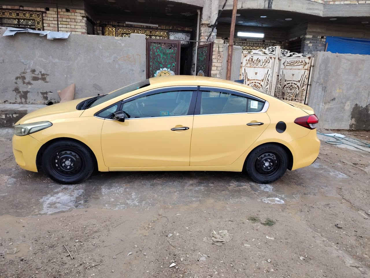 السلام عليكم فورتي للبيع فقط
وارد امريكي حادث دعاميه فقط شرط سونار 
رقم بغداد نكليزي بسمي 
مصفره هيئه وغرامات 
دوشمه عامه كشنات أرضيات تنته 
مكينه دوش 1800لاتنقيص ولا تبخير 
تخم تاير جديد 
تبريد قطعتين 
اخوان سياره فول عده الفتحه 
مكان سياره بغداد 
اكو فديو قبل لا تتصل 
سعر 118وبيهة مجال 
اخوان اني مكلف بنشر 

‭0772 193 0302‬ابو حسن
