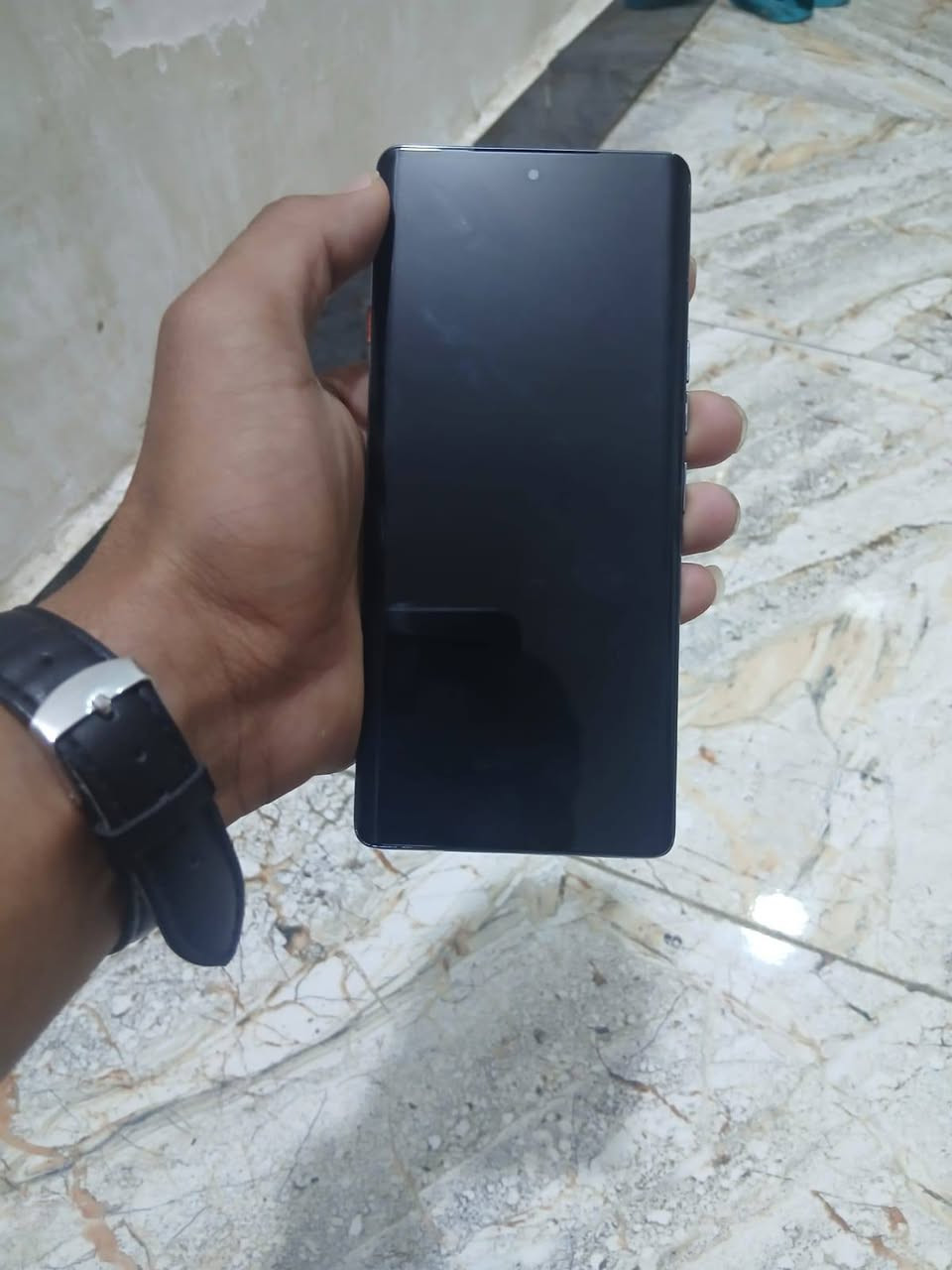 تكنو كامون 40 برو فايف جي جهاز مكفول كفاله عامه مكفول من تصليح الذاكره 256 جهاز نضيف عشوئيه 16 جهاز يشغل 90 فريم بل بوبجي  دبل شريحه السعر 245 وبي مجال حك جيه *********** عمارة, ميسان
