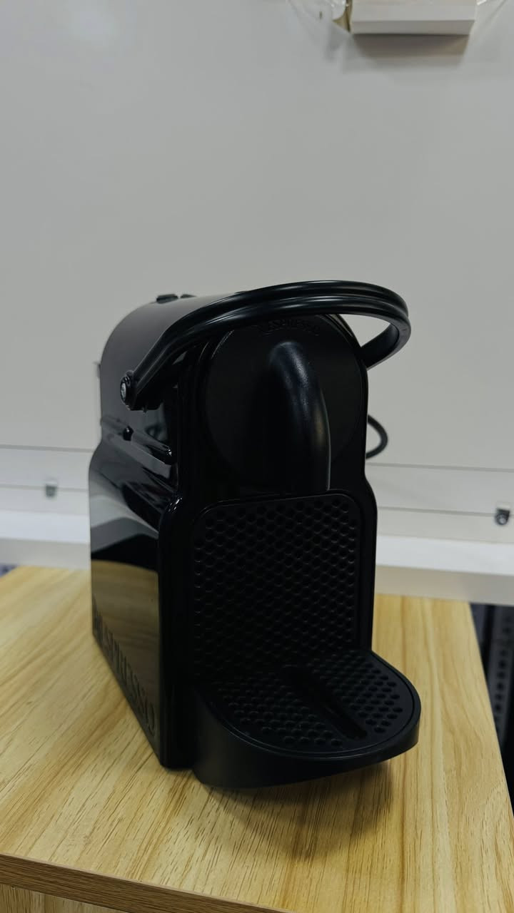 مكينه قهوه كبسوله بدون كارتونه 50 مع التوصيل 
***********
