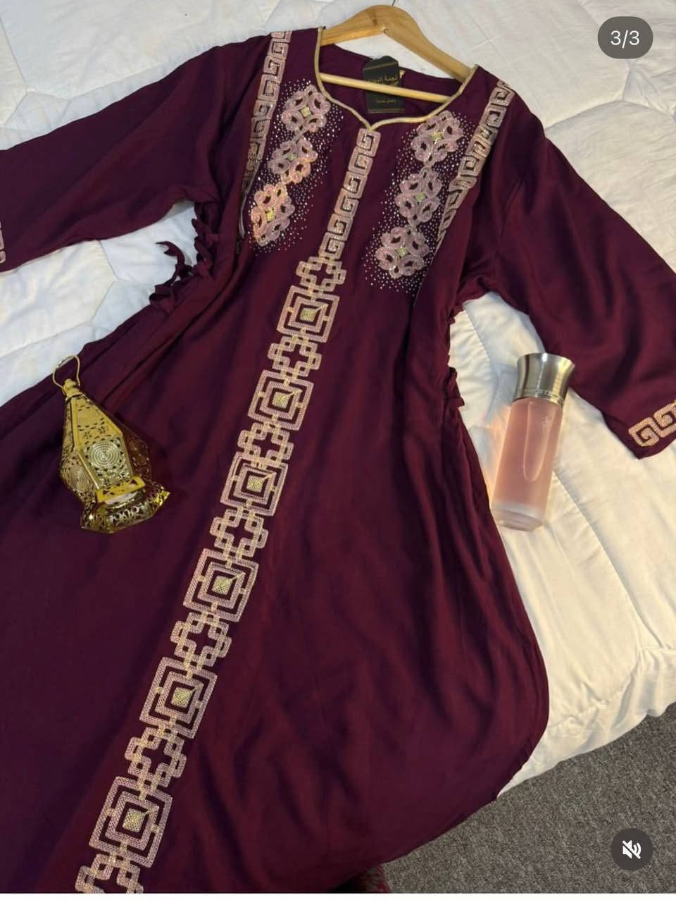 كلابيه نسائيه خامه كشمير تركي بتصميم جميل حزام من الجوانب للتخصير
من وزن55 إلى وزن 120 تلبس


**إذا كنت صاحب هذا الإعلان وتريد حذفه لأي سبب، رجاءا أرسل رسالة إلى الدعم الفني**