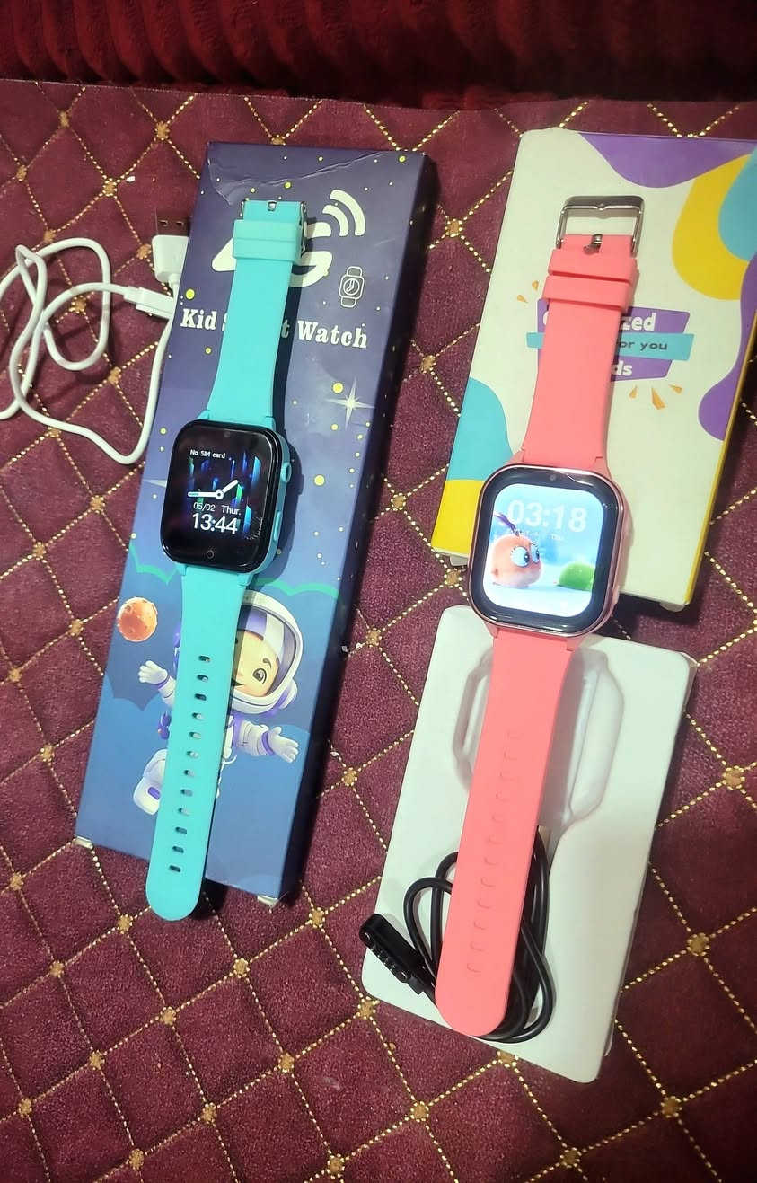 ساعات اطفال قطعتين واي فاي سيم كارت دبل كاميرا فلاش وذاكرة وبطارية ٩٠٠ ملي امبير عملاقة و٣ كاميرا بدون سيم كارت وألعاب فيديو بالتعليقات متوفر توصيل


**إذا كنت صاحب هذا الإعلان وتريد حذفه لأي سبب، رجاءا أرسل رسالة إلى الدعم الفني**