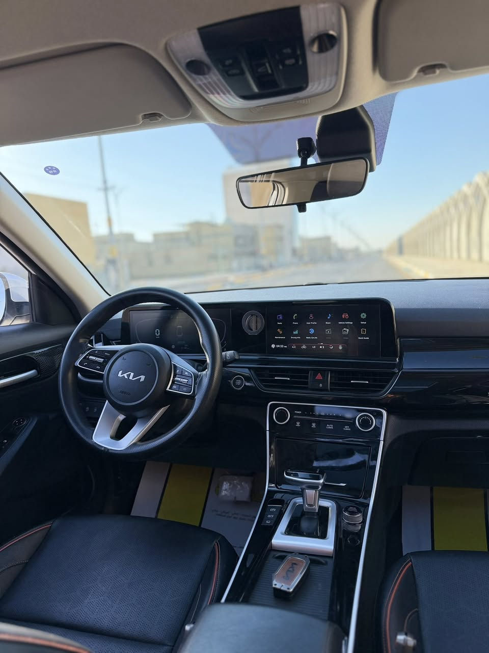 كيا سلتوس 2025 بسعر مناسب جدا
عداد المسافة :21الف KM
السيارة فول مواصفات 
بانورما _كشنات جلد_تحكمات ستيرن _لايت زنون _بصمات ابواب وتشغيل _سايد بريك كهربائي_اوتو هولد_ خمس وضعيات قيادة _فول رادرات ونقاط عمياء_بك لايت لد _شحن وايرليس امامي خلفي _ تبريد قطعتين 
السيارة نظيفة واستخدام شخصي 
رقم كربلاء تحويل مباشر 
السعر 167 مع مجال جدا قليل 
عنواني كربلاء 
لاستفسار اتصال على ***********
