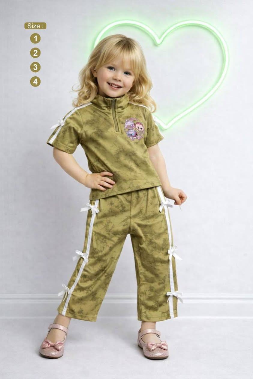 � تراك بناتي قياس 1–4 سنة

✔️ خامة مريحة وناعمة
✔️


**إذا كنت صاحب هذا الإعلان وتريد حذفه لأي سبب، رجاءا أرسل رسالة إلى الدعم الفني**