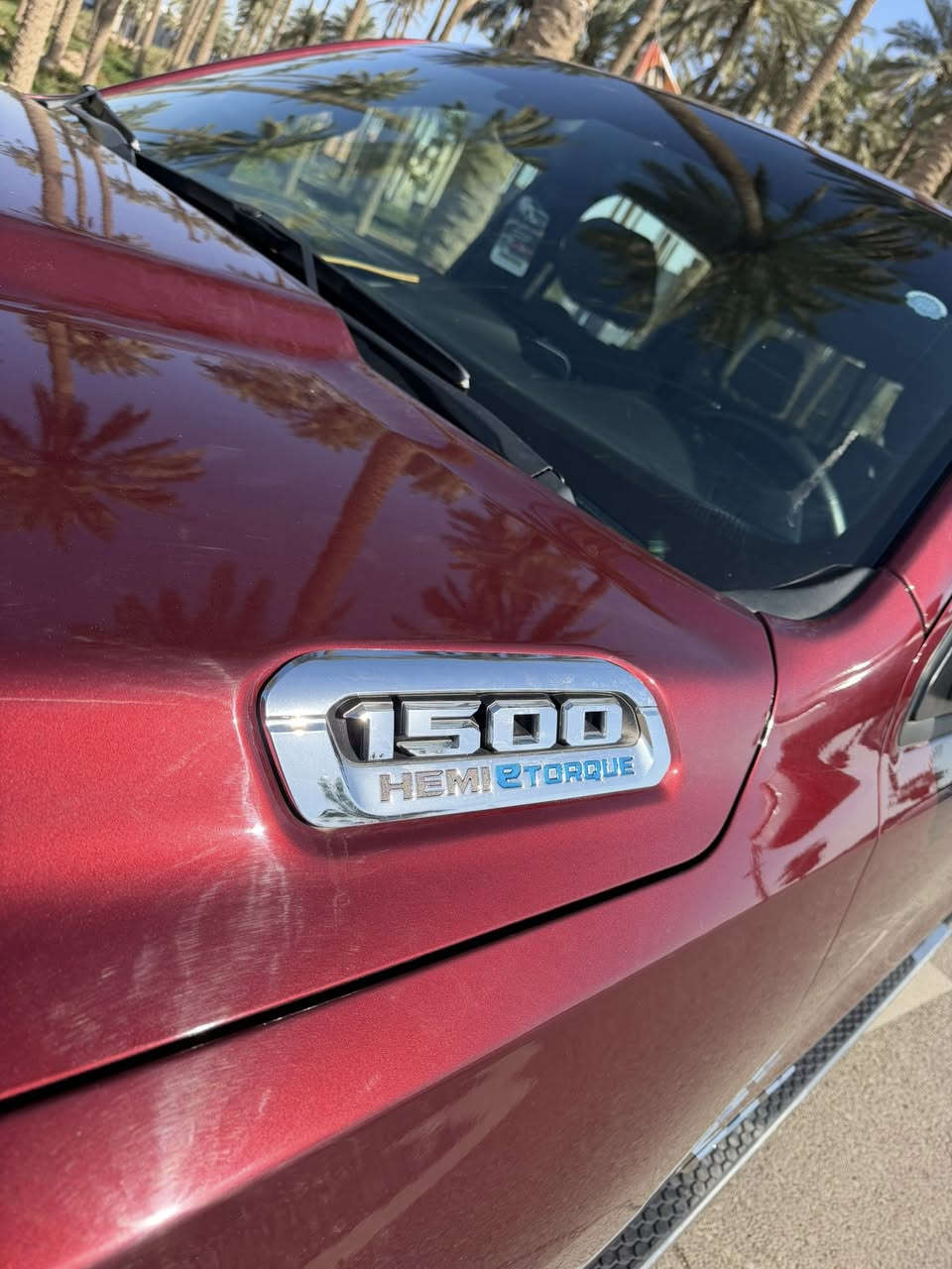 دوج رام البيع الموديل 2023 محرك 8Vمكان السياره ديالى بعقوبه السياره جديده كلش *********** ***********
