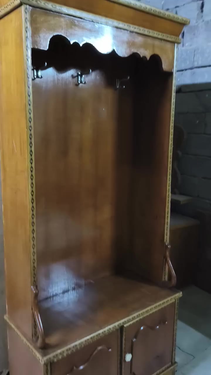 السلام عليكم غرفه تزكام للبيع سعر 400 وبيها مجال عنوان نجف عمود 130 قرب اسواق مريم رقم الموبايل***********
