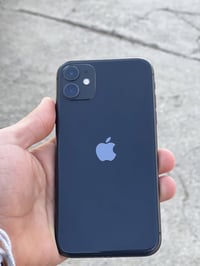 آيفون 11عادي ذاكرة 64  بطارية73   الجهاز بلادي نورمان   ضد الماء   الس...