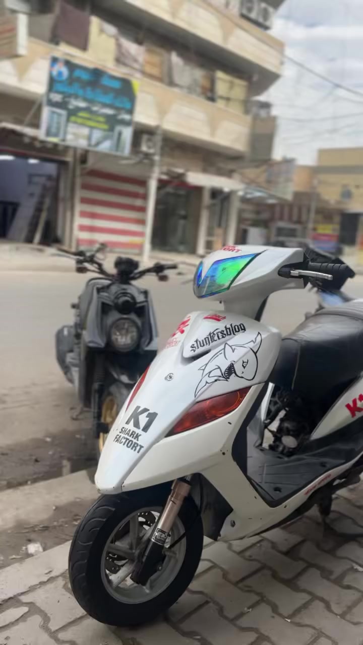 سلام عليكم
ثعلب للبيع دراجه مزوعه غراض مثل ماموضح كدامك

مكينه ٥٨ كور رياضي مكينه خرسه

مكاني بغداد حريه راسلني او تخابر وبخدمتك

رقم ***********
