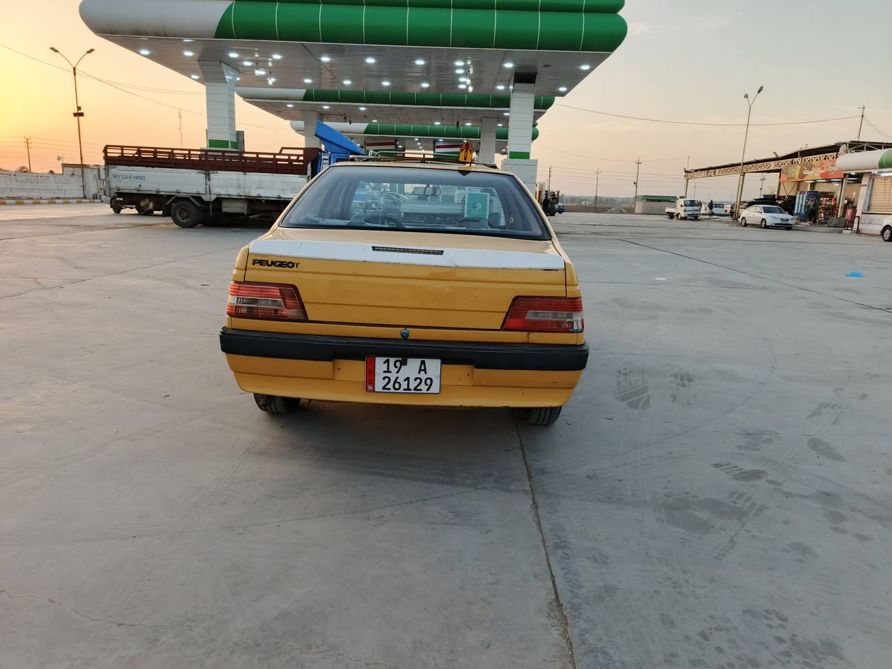 بيجو أكد ٢٠١٦ مكفولة من الصبغ كير مكينه جديد محرك فرنسي تبريد تخم تاير مصفره هيئة تحويل مباشر 
مكان السياره صويره ٣٩ مجال كلش قليل ***********
