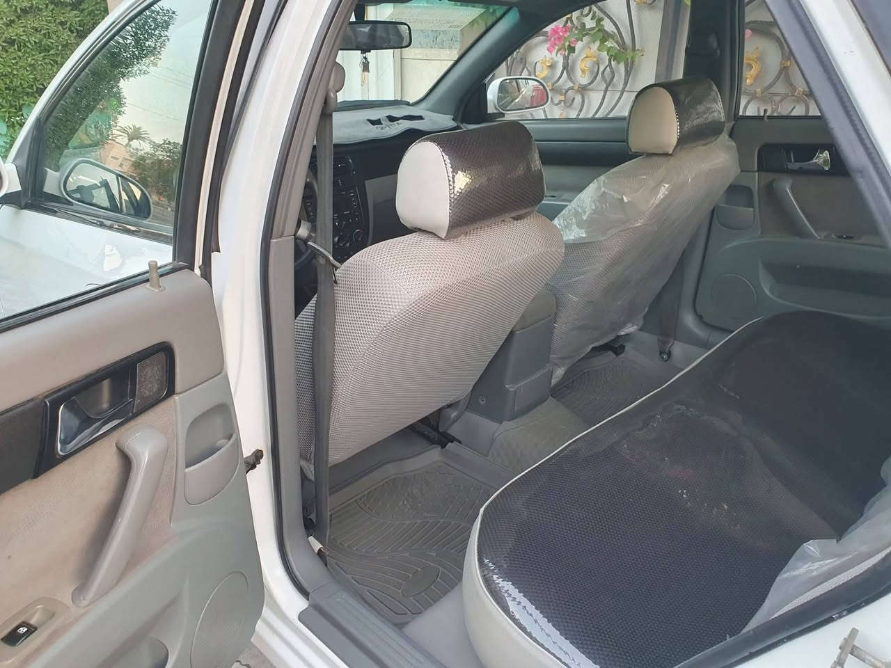 السلام عليڪم
اوبتره موديل ١٢ خليجي 

بيهه قطع صبغ بدون دواخل 

تخم تاير تبريد لايت زنون 

رقم بغداد بسمي 

السعر ٧٥

***********
