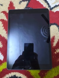 آيباد الجيل التاسع • ٦٤ • بطارية ٨٨٪