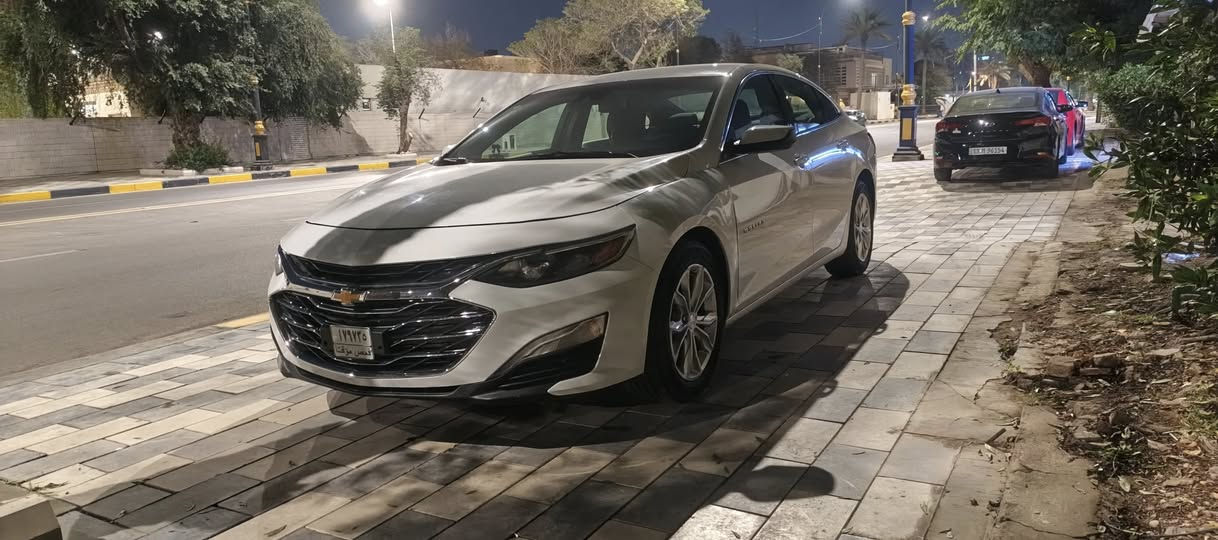 سلام عليكم
للبيع ماليبو موديل 25بدون رقم 
حادث بنيد فقط 
بيها شاصي الايمن بي صبغ تعمير درجه اولا 
سياره جديده معنه الكلمه 
ماشيه 20
تترقم اي محافظه 
سياره جاهزه ع اخير احله من الصور 
تريها زيرو 
السعر 128مجال قليل 
مكاني كراده مريم قرب حيدر دبل 
واذا اكو مراوس ترهم 
***********
***********
