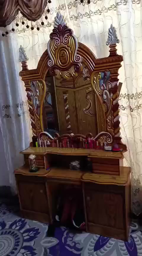 غرفه صاج النوعيه الجديده الخفيف بدون عيب
سعر ٣٥٠ الف وبيهه مجال مكاني بيجي
***********
***********
