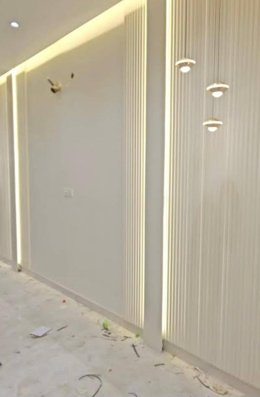 مستعدون لكافة اعمال الديكور والاصباغ الداخليه والخارجيه يأيدي كادر مبدع ومتميز للاستفسار الاتصال عالرقم (***********) او مراسلة الصفحه
