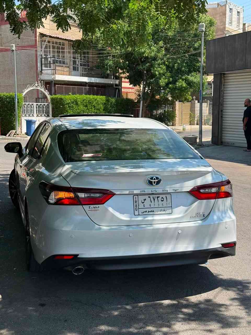 كامري ٢٠٢٣ خليجية هايبرد عبد اللطيف 
رقم بغداد باسمي تحويل مباشر
ماشيه ٤٥ الف كيلو
سلايد روف
بصمة برده خلفية
مود درايف
حساسات خلفي امامي
شاشة نفكيشن 
كامرا خلفية 
تبريد قطعتين

مكاني بغداد 
***********
