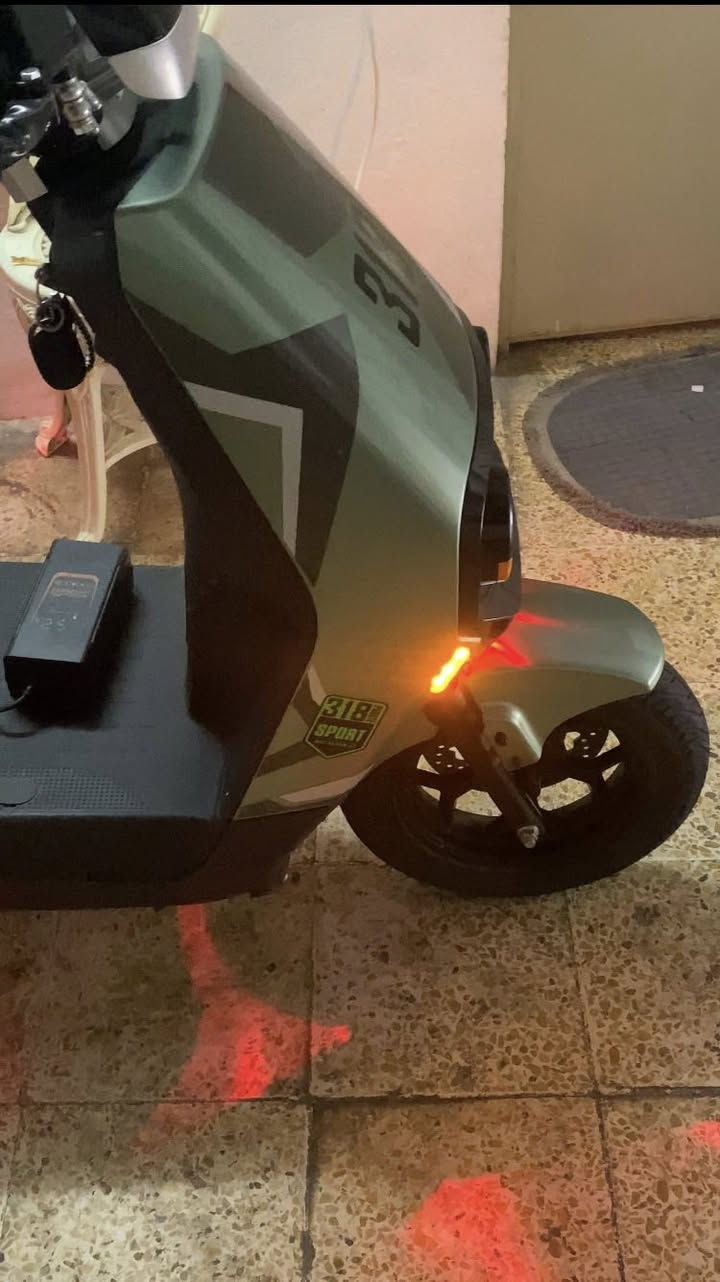 السلام عليكم أخوان
ماطور شحن 318
نضافه %90 بعده عل وكاله 
صندوق مالته موجود 
مرايات الاصليه مالته موجوده 
سعر 650وبي مجال قليل

(ملاحضه )بي كسر بل درع موضح بل صوره


**إذا كنت صاحب هذا الإعلان وتريد حذفه لأي سبب، رجاءا أرسل رسالة إلى الدعم الفني**